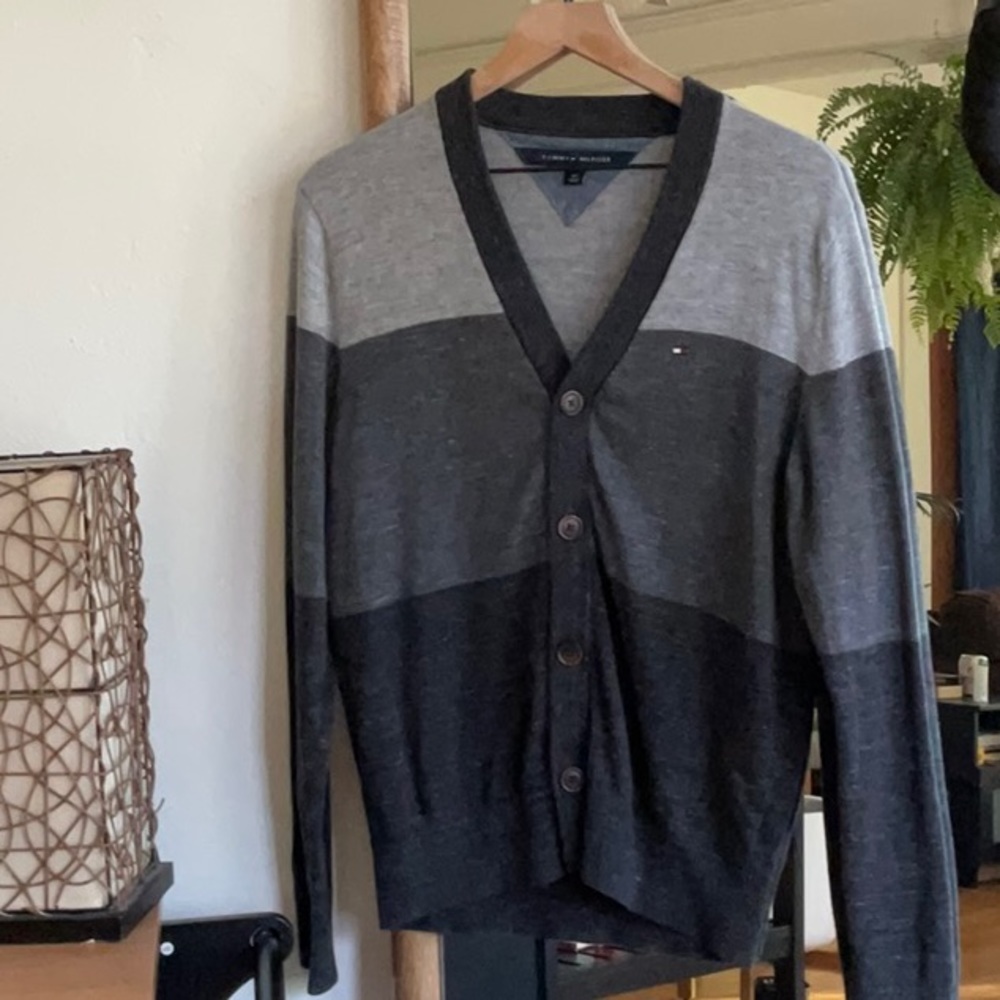 Tommy Hilfiger grey toned cardigan